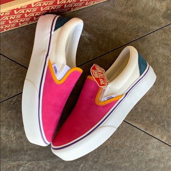 VANS CLASSIC SLIP ON PLATFORM MINI CORD WMNS - Picture 12 of 16